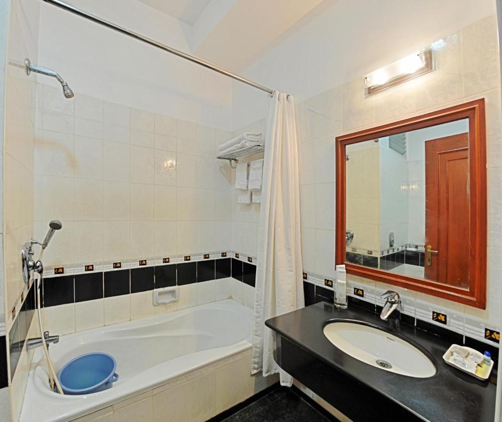 Hotel Gnanam